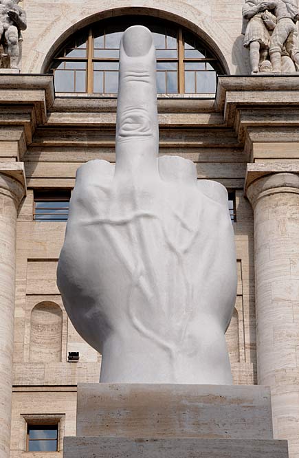 Il dito di Cattelan