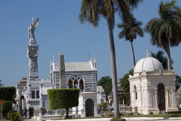 Necropolis Cristobal Colon